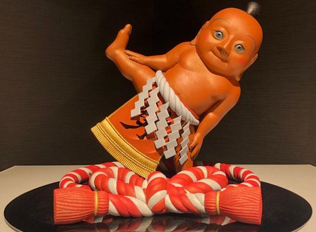 縁結び　勢丸　木彫
